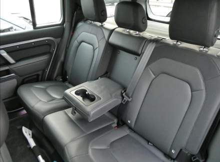 Land Rover - Defender