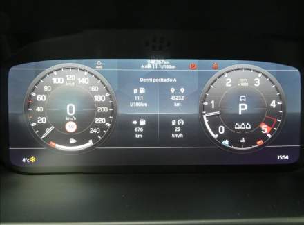 Land Rover - Defender