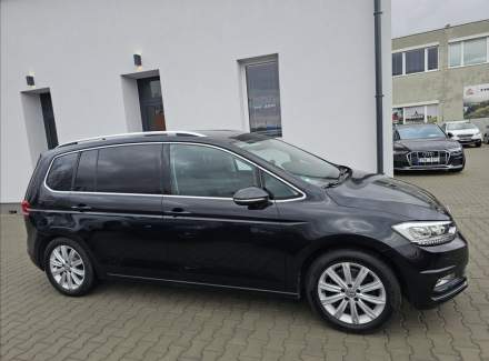 Volkswagen - Touran