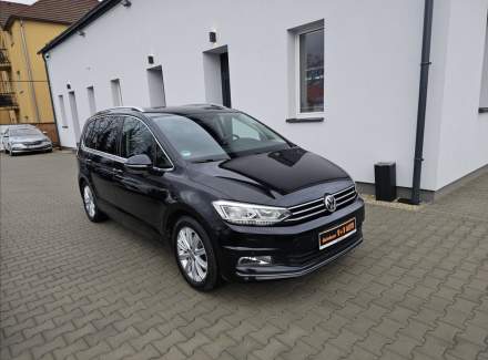 Volkswagen - Touran