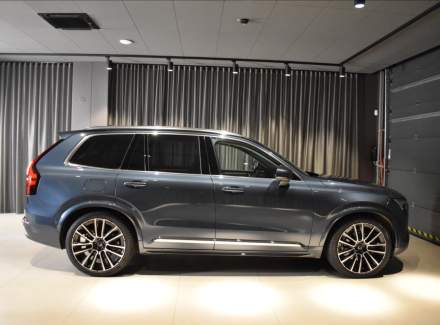 Volvo - XC90