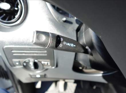 Mercedes-Benz - Vito