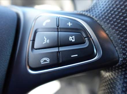 Mercedes-Benz - Vito