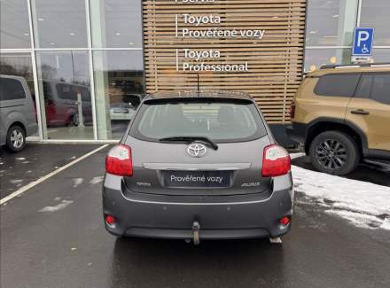 Toyota - Auris
