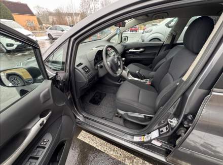 Toyota - Auris