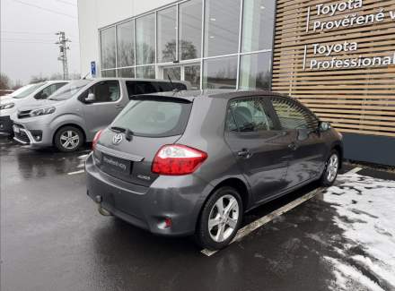 Toyota - Auris