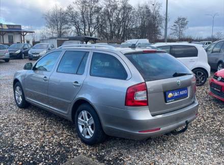 Škoda - Octavia