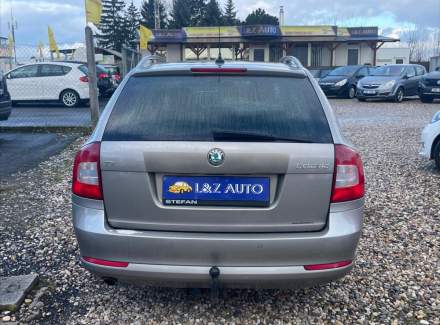 Škoda - Octavia