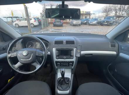 Škoda - Octavia