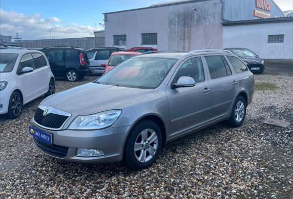 Škoda - Octavia