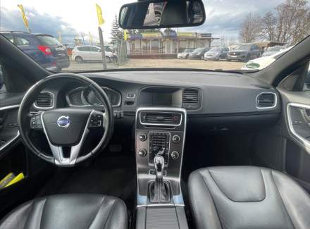 Volvo - V60
