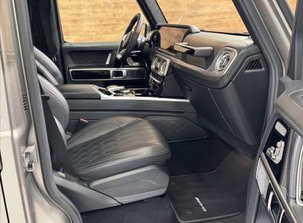 Mercedes-Benz - G-class