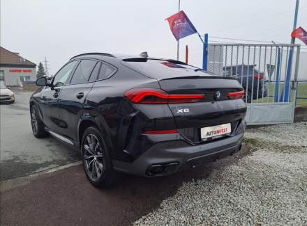 BMW - X6