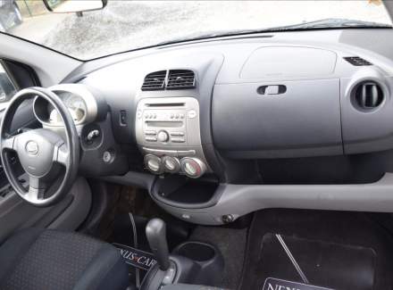 Daihatsu - Sirion