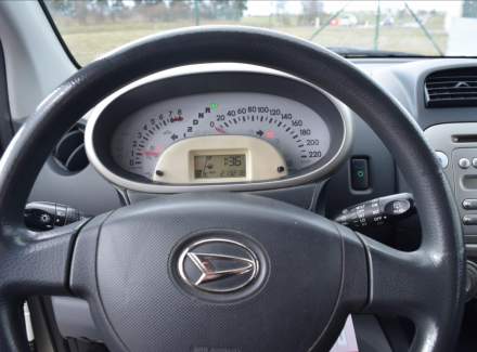 Daihatsu - Sirion