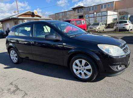 Opel - Astra
