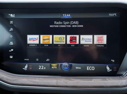 Volkswagen - Touareg