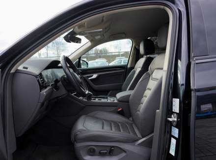 Volkswagen - Touareg