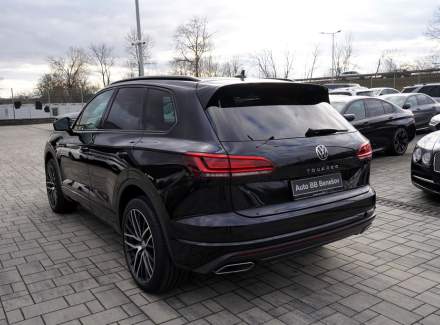 Volkswagen - Touareg