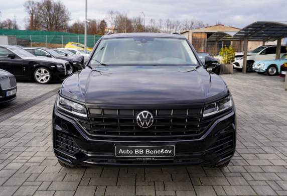 Volkswagen - Touareg