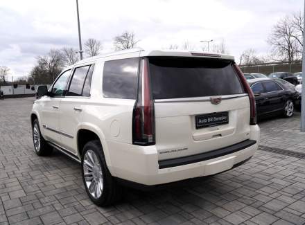 Cadillac - Escalade