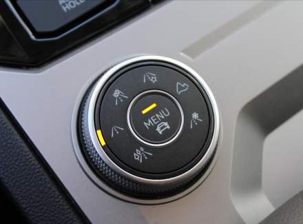 Volkswagen - Touareg