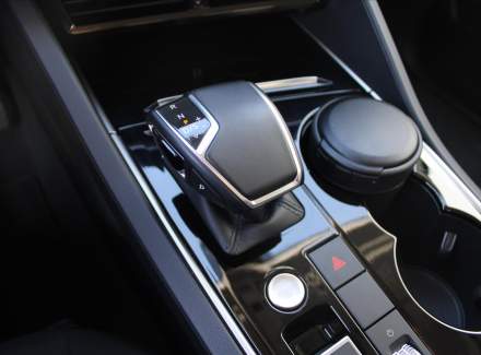 Volkswagen - Touareg