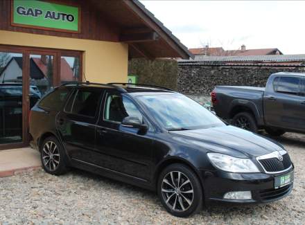Škoda - Octavia