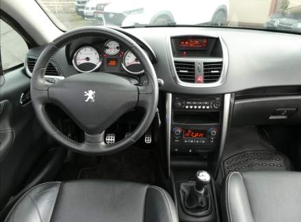 Peugeot - 207