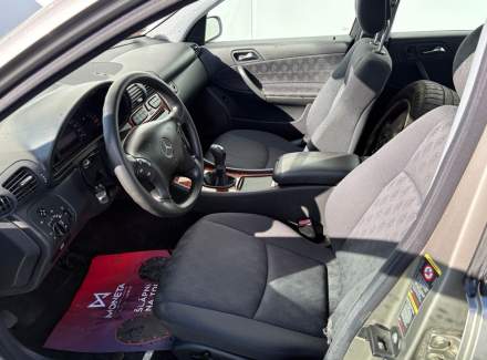 Mercedes-Benz - C-class