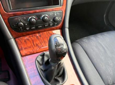 Mercedes-Benz - C-class