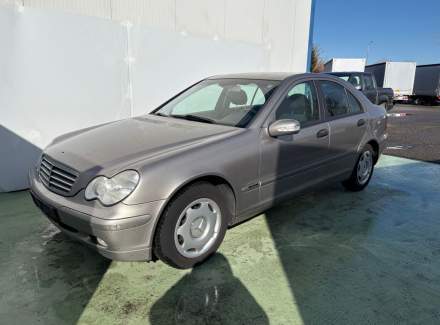 Mercedes-Benz - C-class