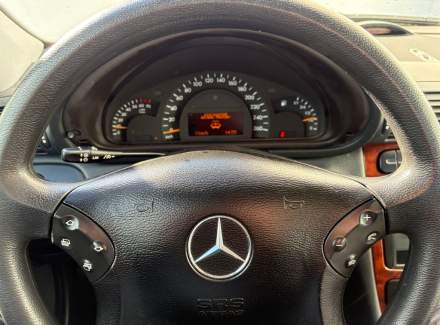 Mercedes-Benz - C-class