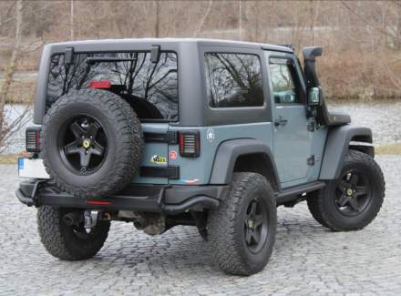 Jeep - Wrangler