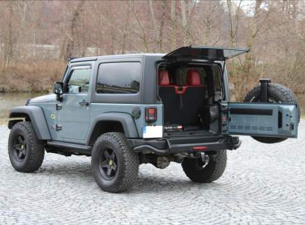 Jeep - Wrangler
