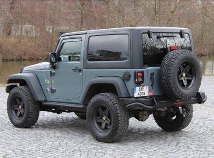 Jeep - Wrangler