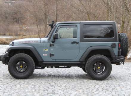Jeep - Wrangler