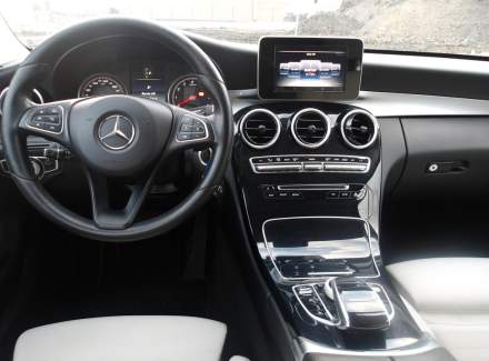 Mercedes-Benz - C-class