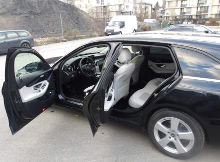 Mercedes-Benz - C-class