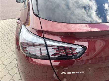 Kia - XCeed