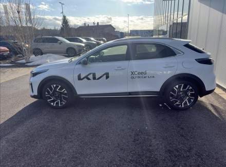 Kia - XCeed