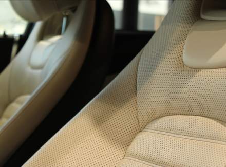 Mercedes-Benz - C-class