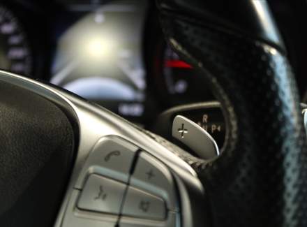 Mercedes-Benz - C-class