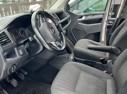 Volkswagen - Caravelle