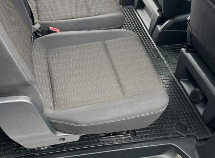 Volkswagen - Caravelle