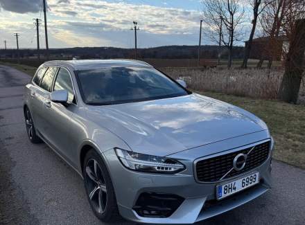 Volvo - V90