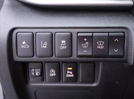 Mitsubishi - Eclipse Cross