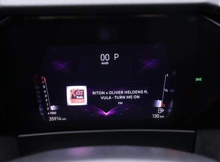 DS Automobiles - DS4