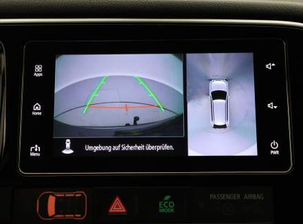 Mitsubishi - Outlander