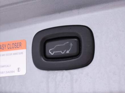 Mitsubishi - Outlander